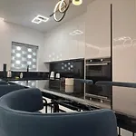 Laskaris Luxury * 칼라마타
