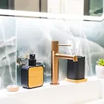 Laskaris Luxury * كالاماتا