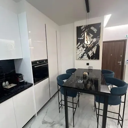 Laskaris Luxury * 卡拉马塔