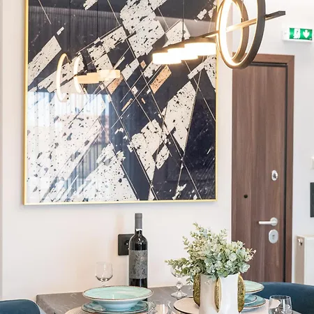 Laskaris Luxury