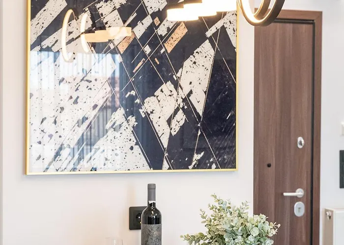 Laskaris Luxury