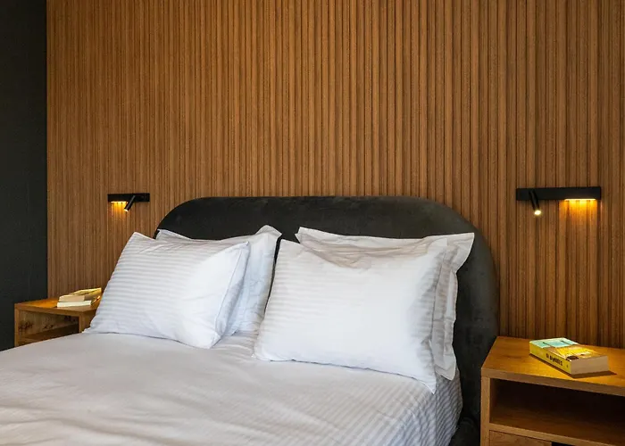 Laskaris Luxury